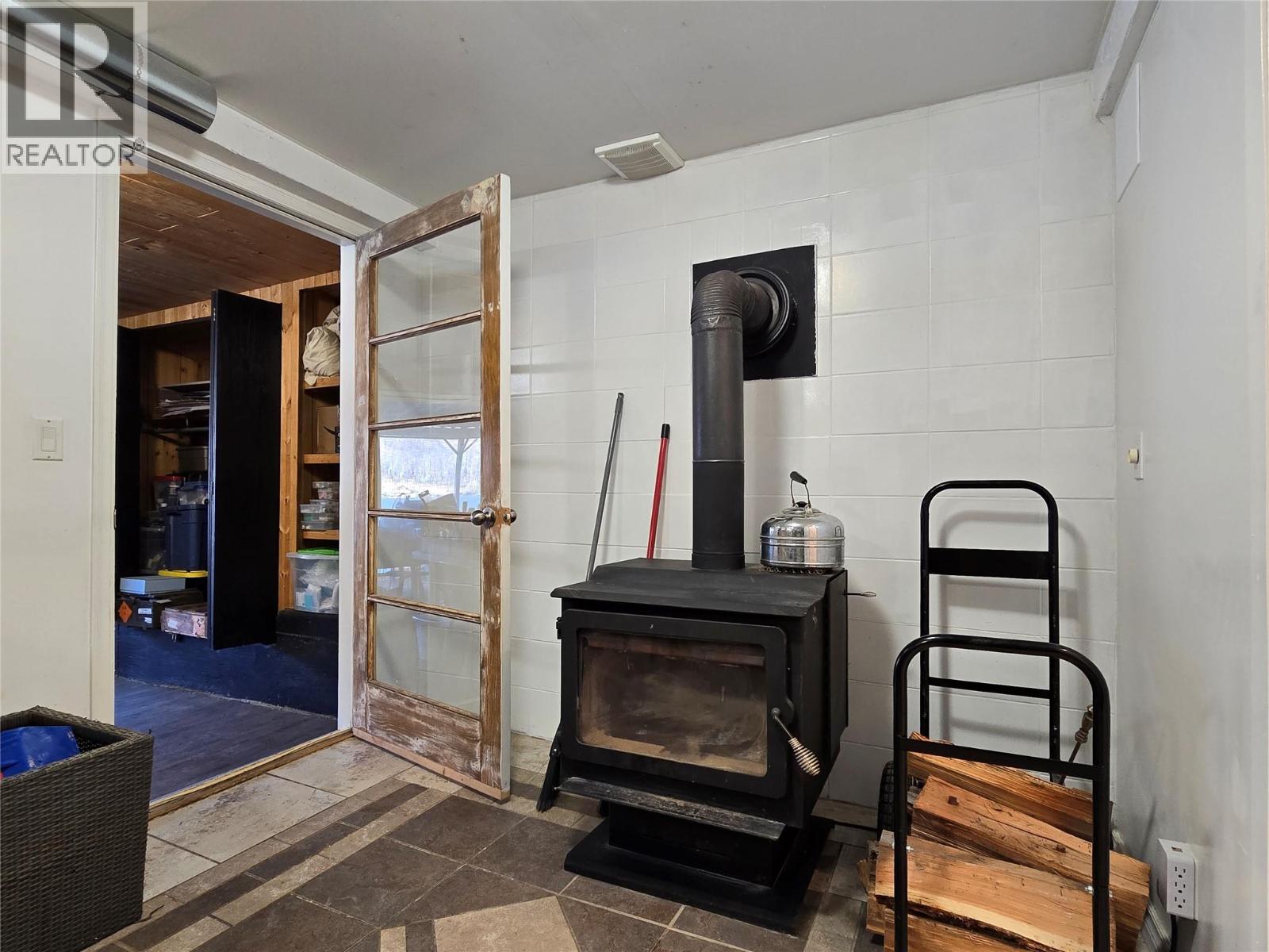 2438 Loon Lake Road Property Photo 22
