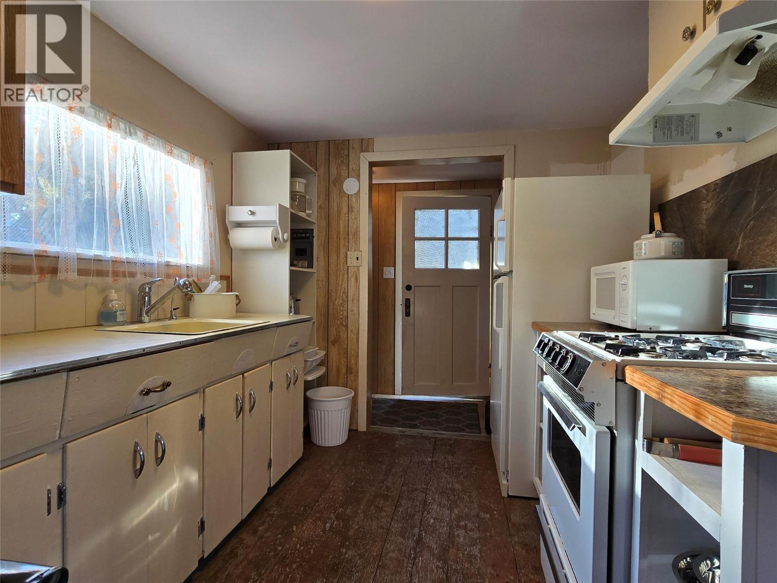 2438 Loon Lake Road Property Photo 27