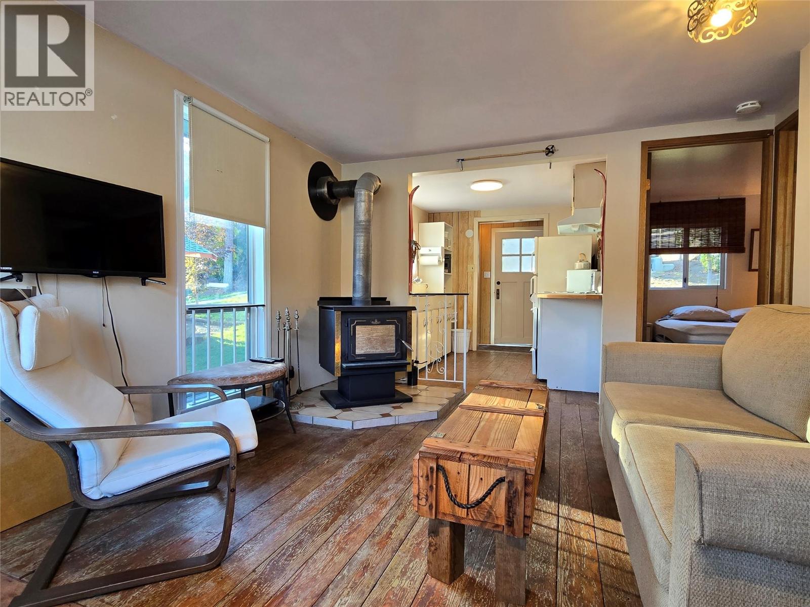 2438 Loon Lake Road Property Photo 30
