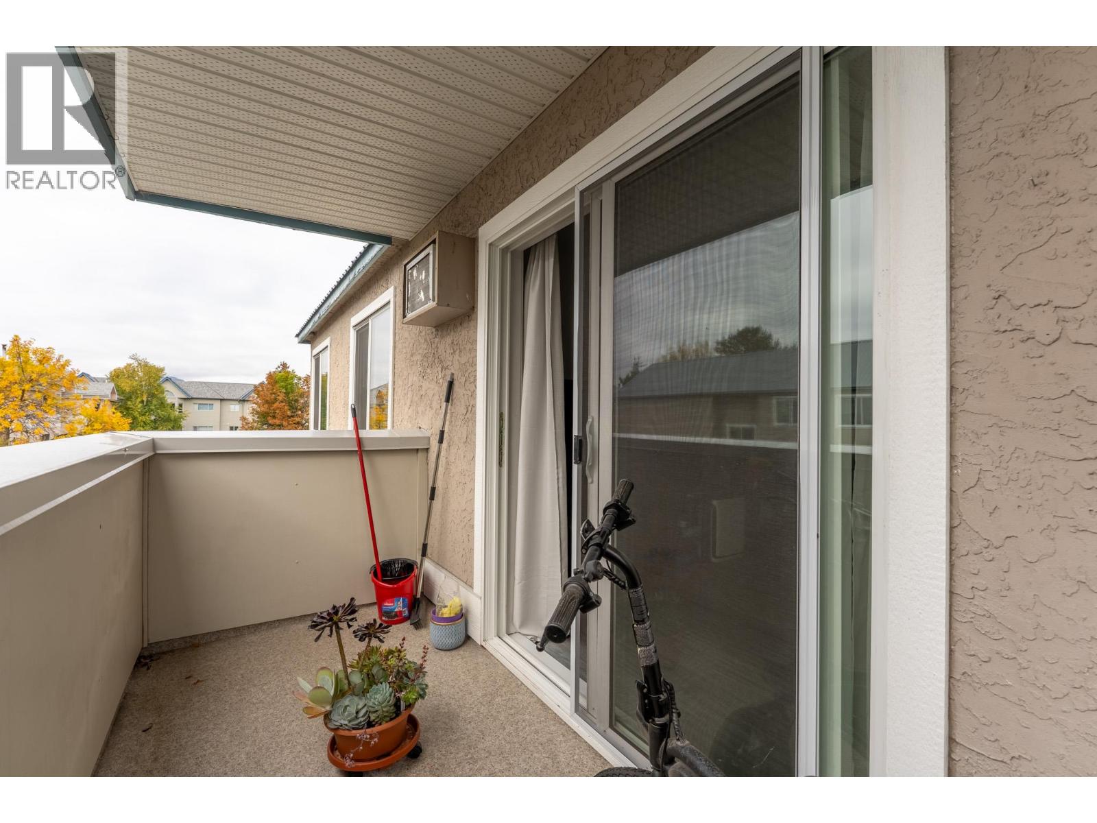 3160 De Montreuil Court Unit# 413 Property Photo 19