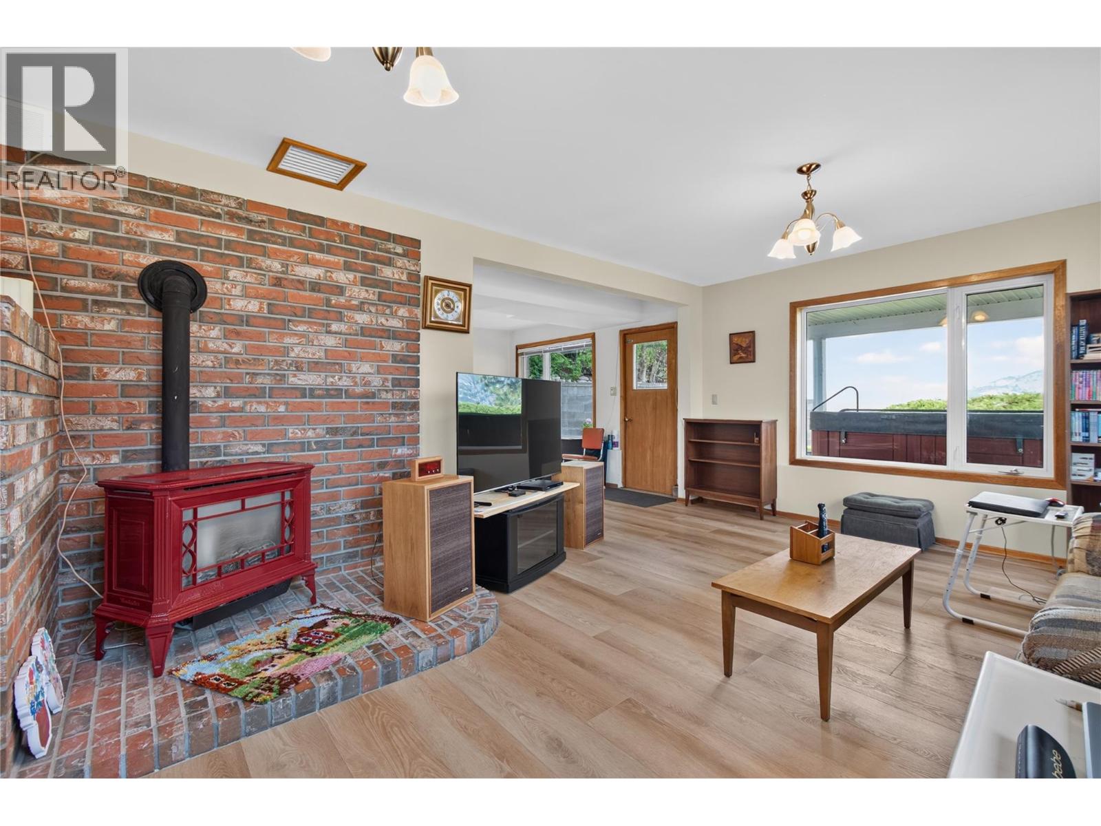 131 Cedar Avenue Property Photo 19