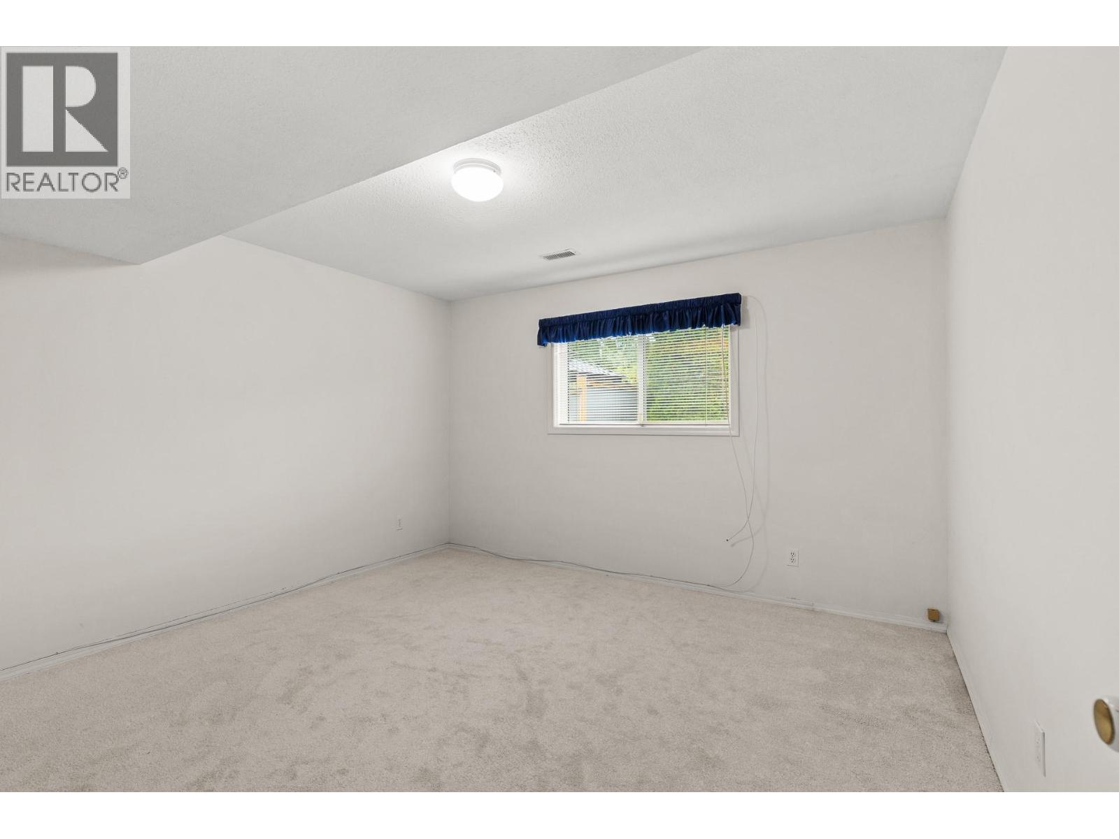 3608 Lever Court Property Photo 9