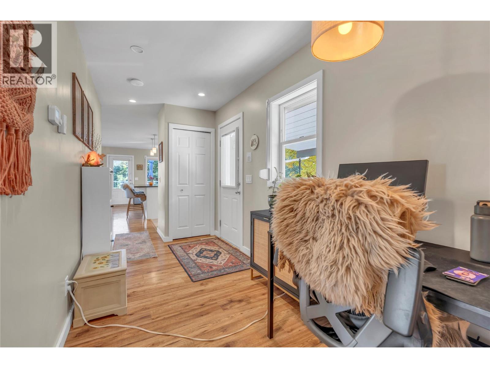 2864 Arawana Road Property Photo 15