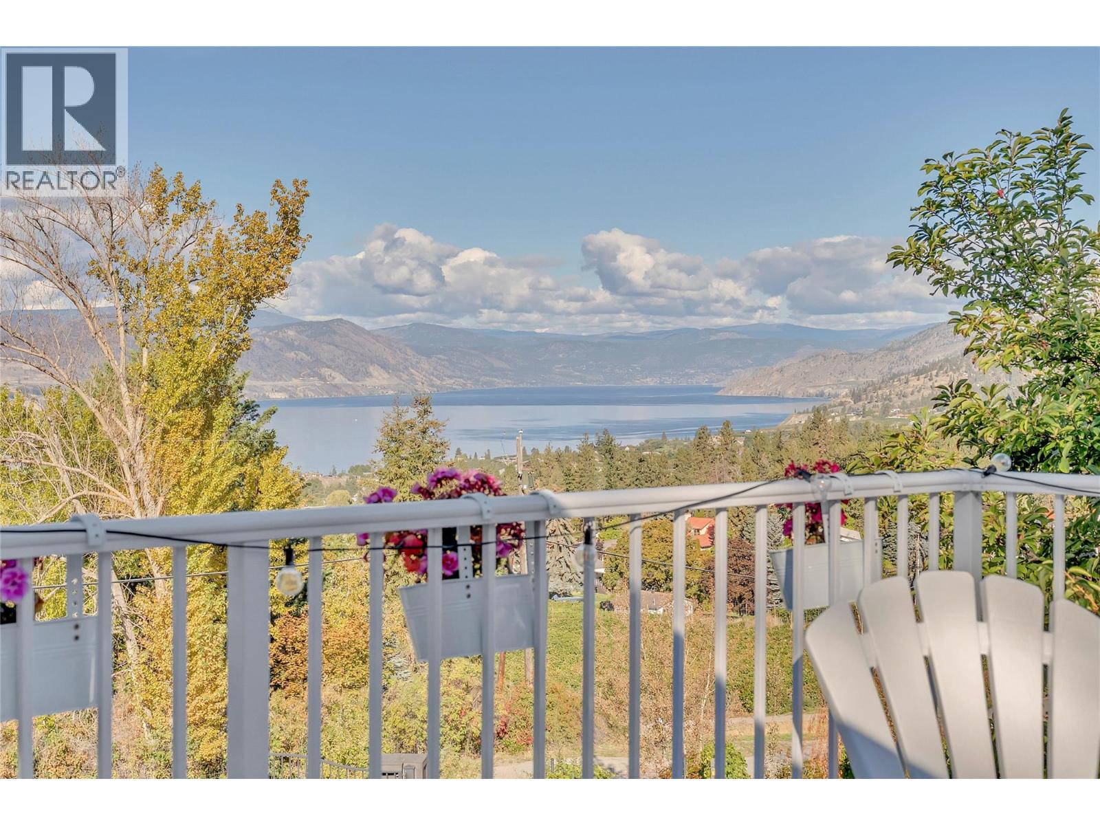 2864 Arawana Road Property Photo 33