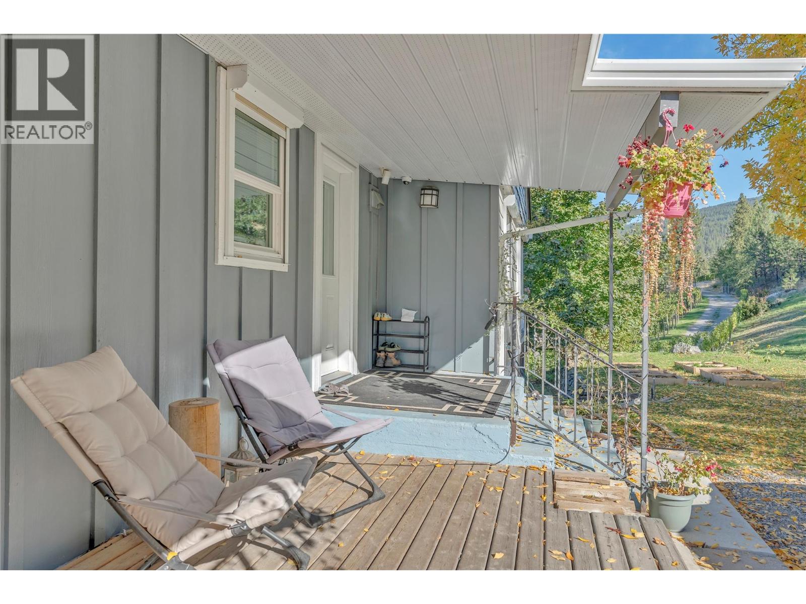2864 Arawana Road Property Photo 43