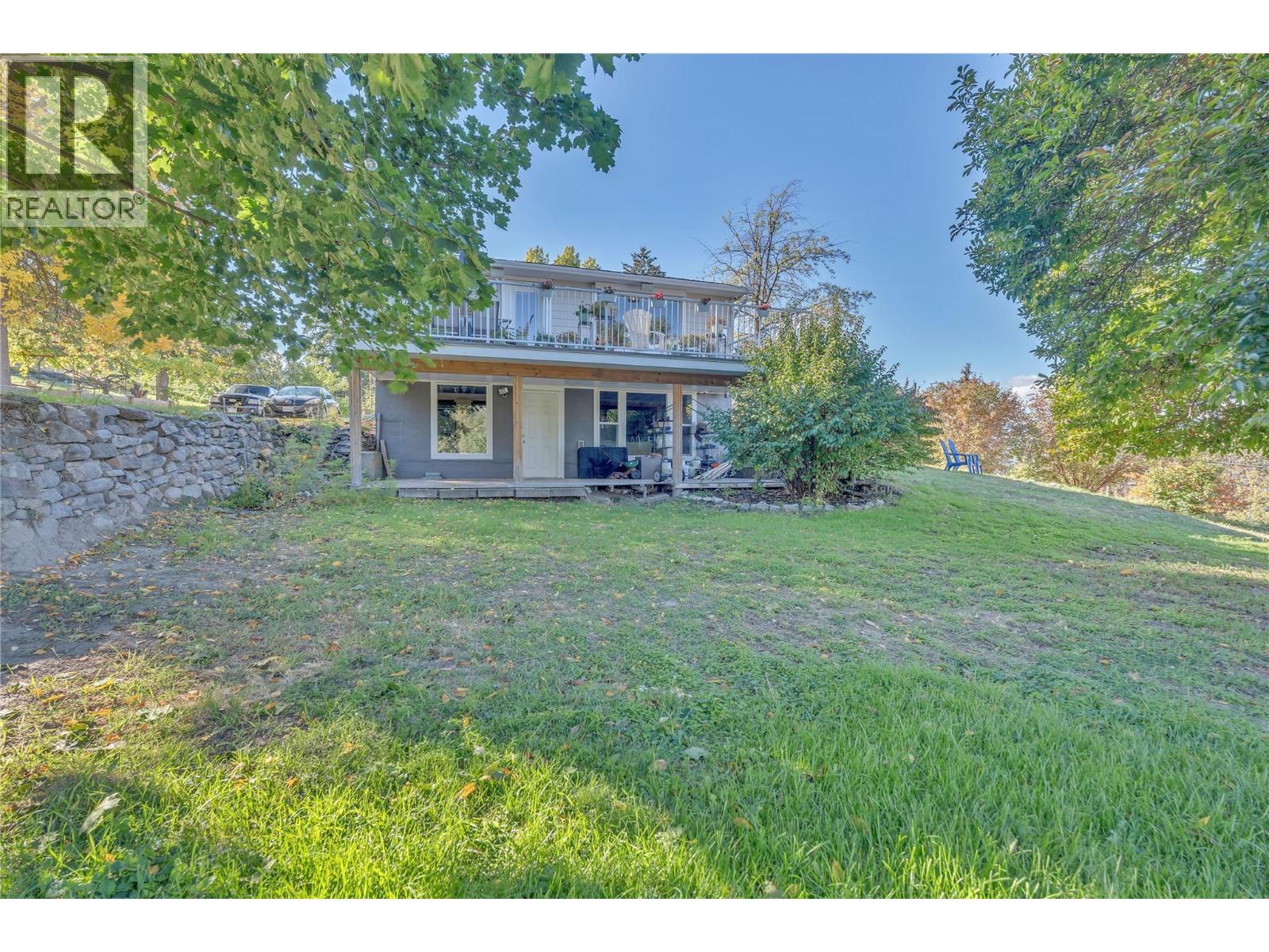 2864 Arawana Road Property Photo 44