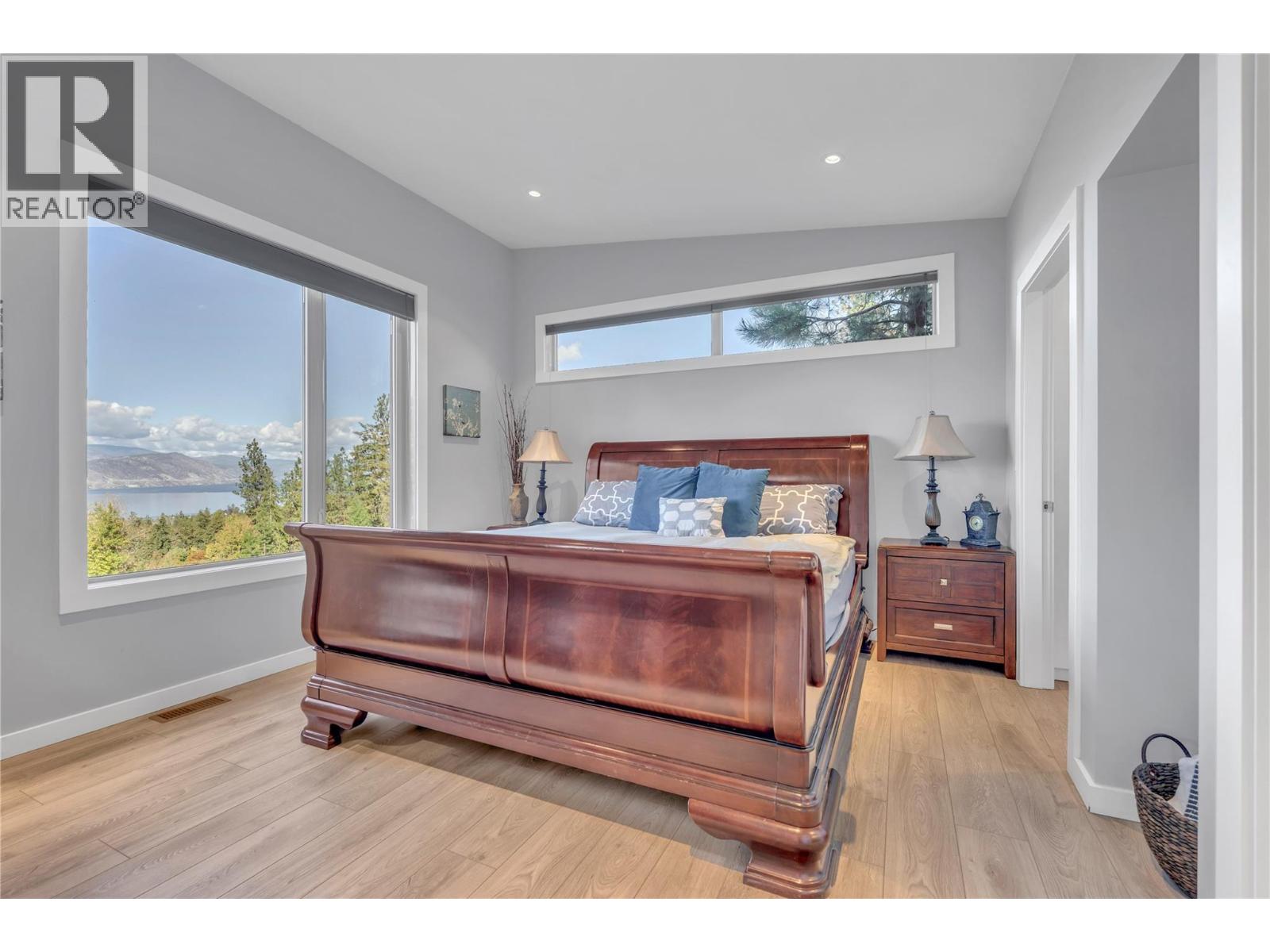 2864 Arawana Road Property Photo 49