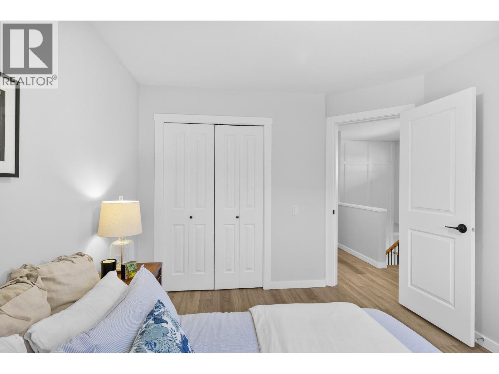 905 Paret Crescent Property Photo 41