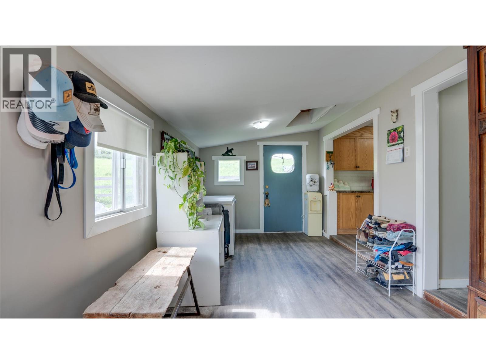 4878 Stepney Road Property Photo 13