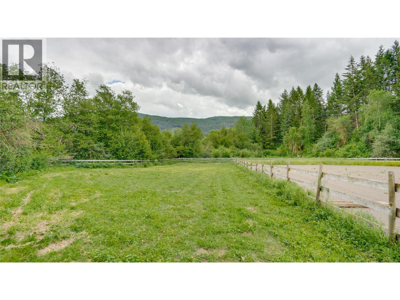 4878 Stepney Road Property Photo 38