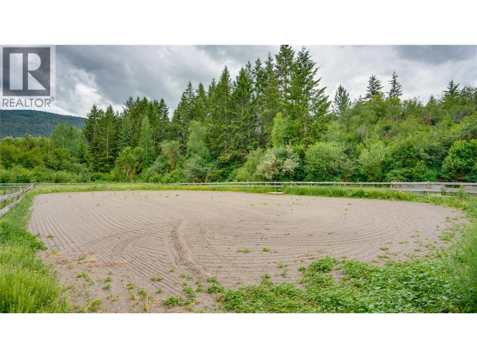 4878 Stepney Road Property Photo 48