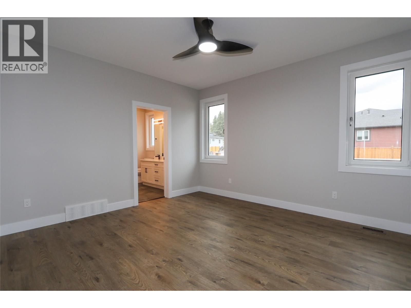 724 St Mary River Drive Property Photo 12