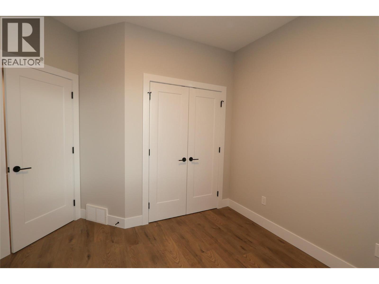 724 St Mary River Drive Property Photo 19
