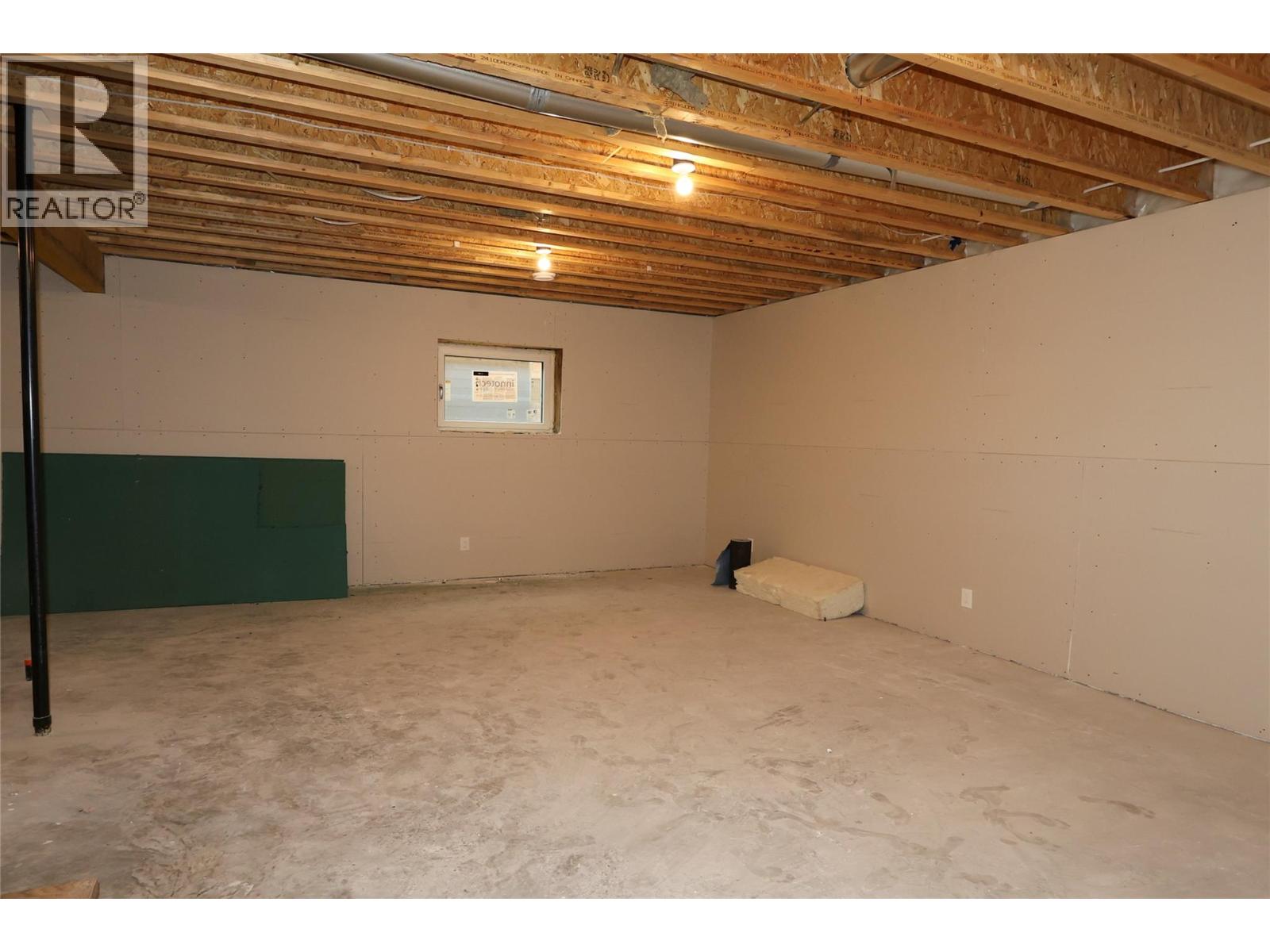 724 St Mary River Drive Property Photo 28