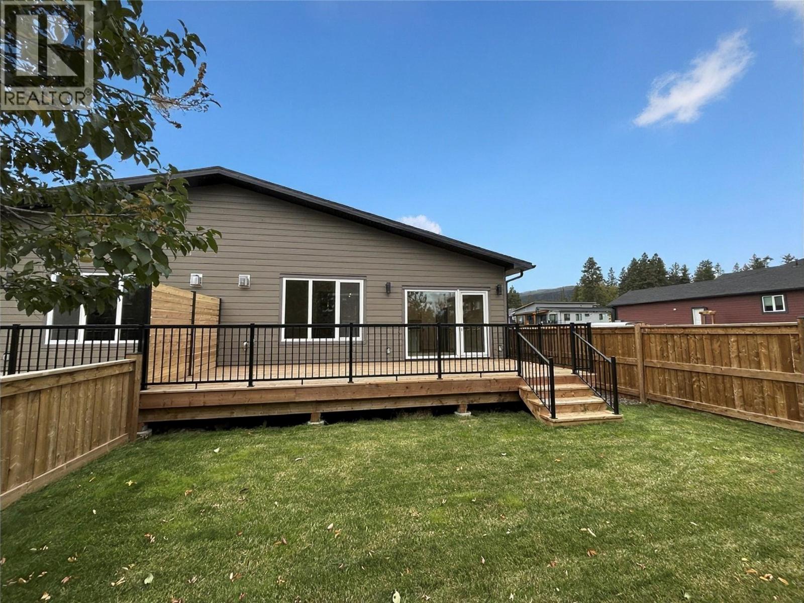 724 St Mary River Drive Property Photo 42