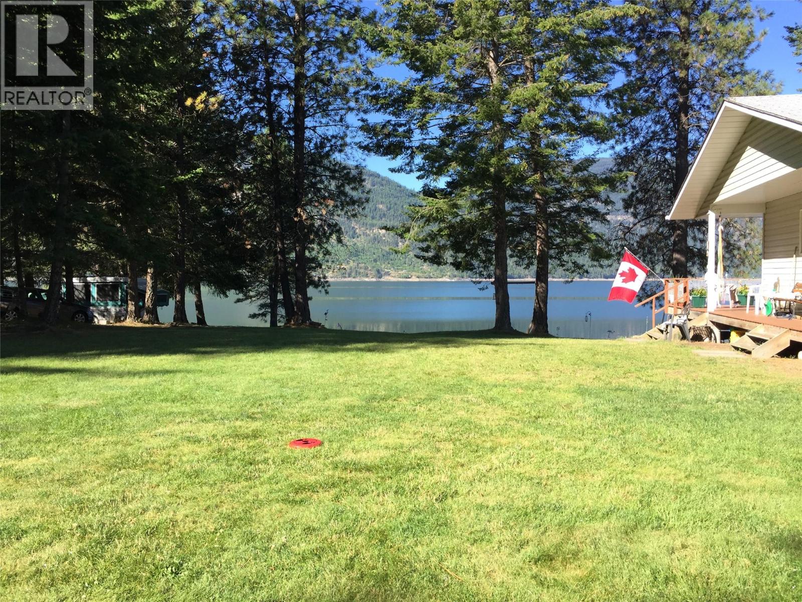 7180 Little Cayuse Creek Road Property Photo 2
