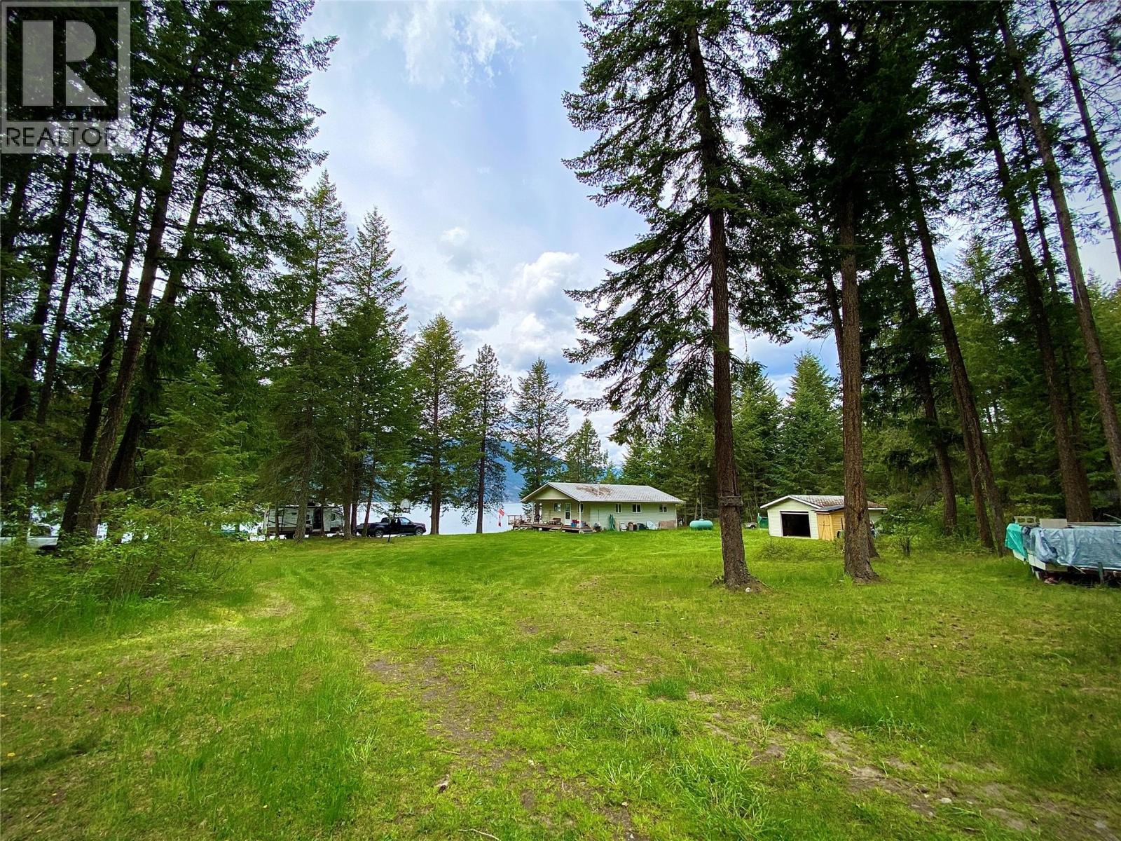 7180 Little Cayuse Creek Road Property Photo 4