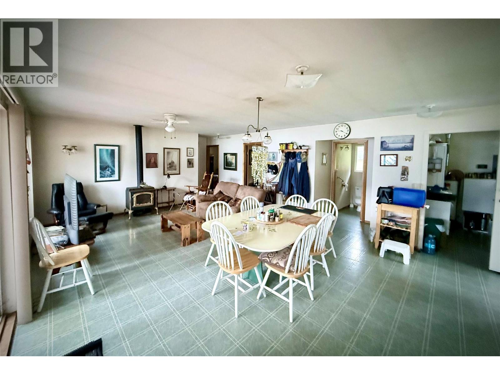 7180 Little Cayuse Creek Road Property Photo 12
