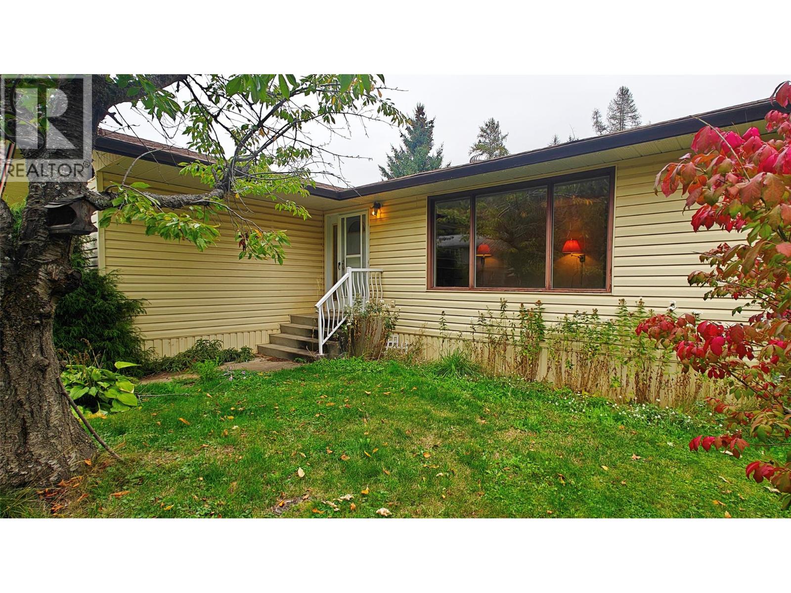 610 7th Avenue Property Photo 2