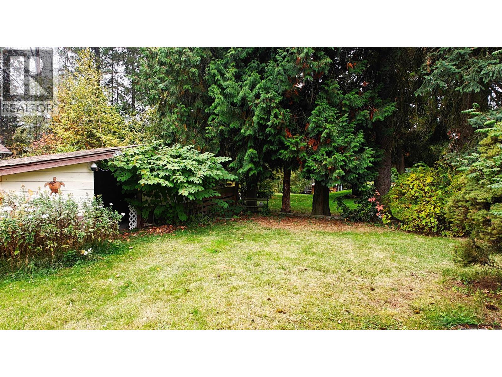 610 7th Avenue Property Photo 4