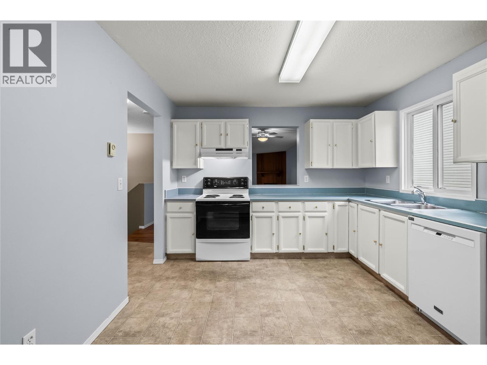3000 Richter Street Unit# 6 Property Photo 8