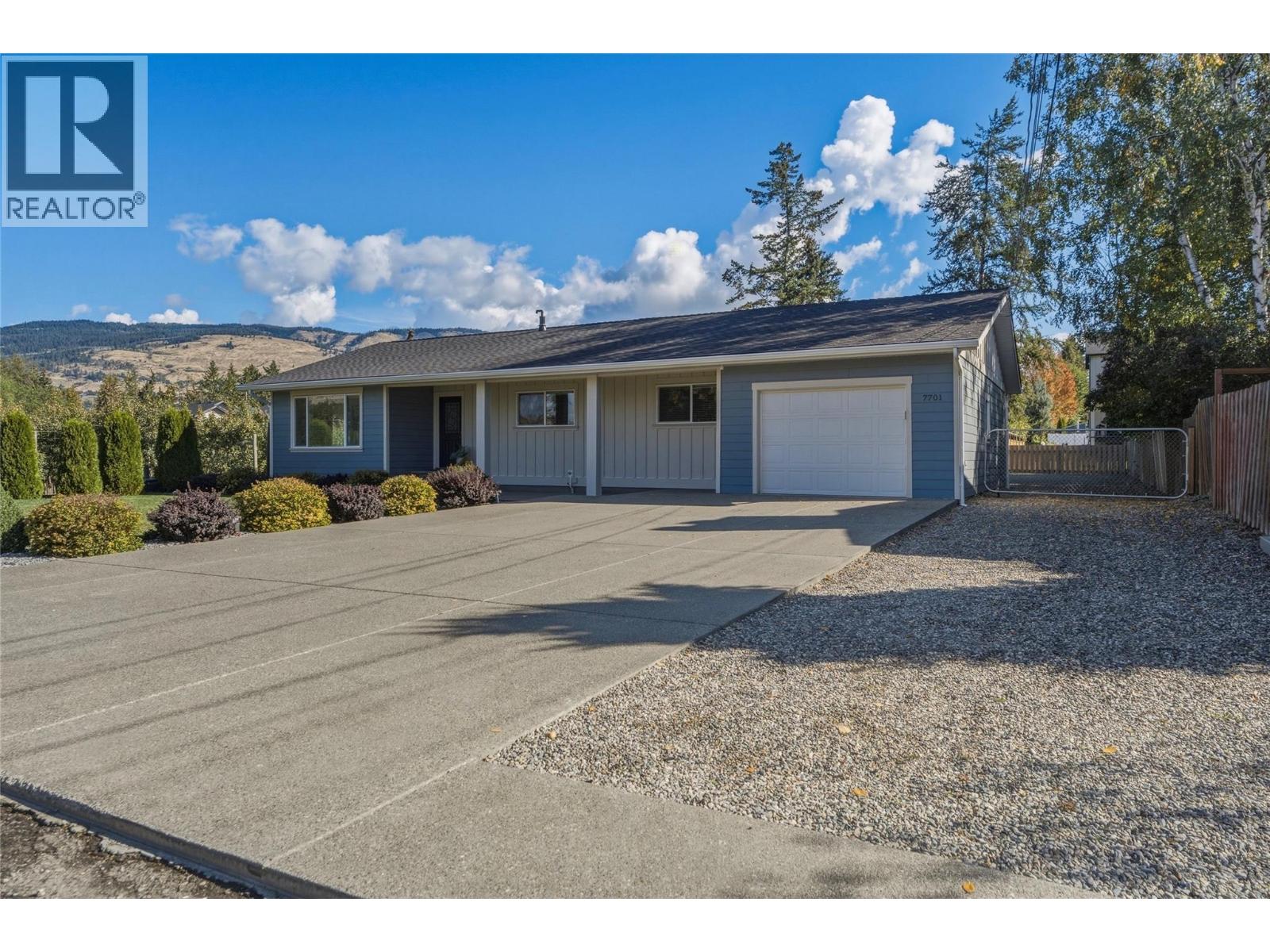 7701 Birch Lane Property Photo 1