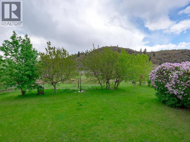 5208 Trans Canada Highway Property Photo 7