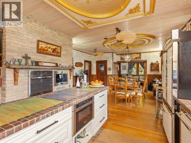 5208 Trans Canada Highway Property Photo 15