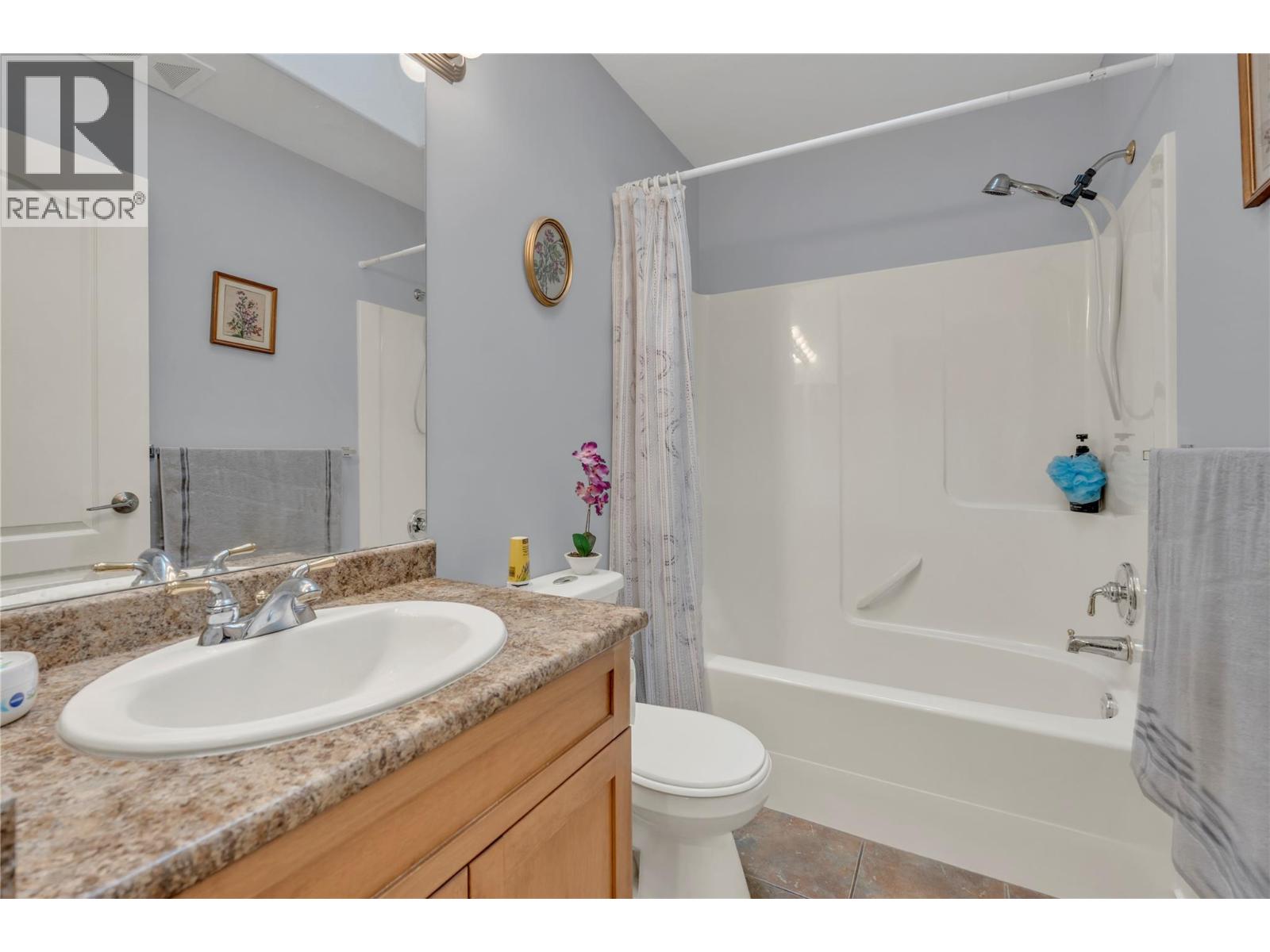 440 Ridge Place Property Photo 22