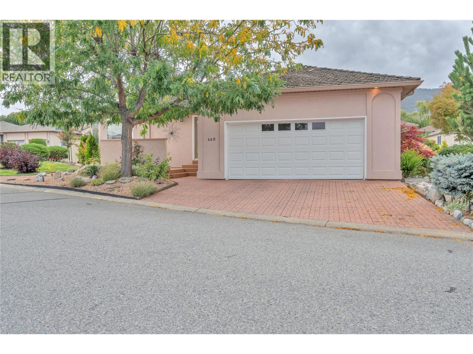 440 Ridge Place Property Photo 31