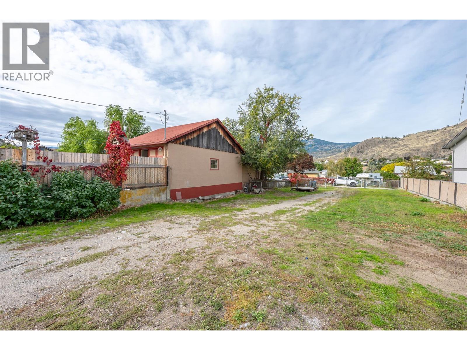 5814 Main Street Property Photo 43