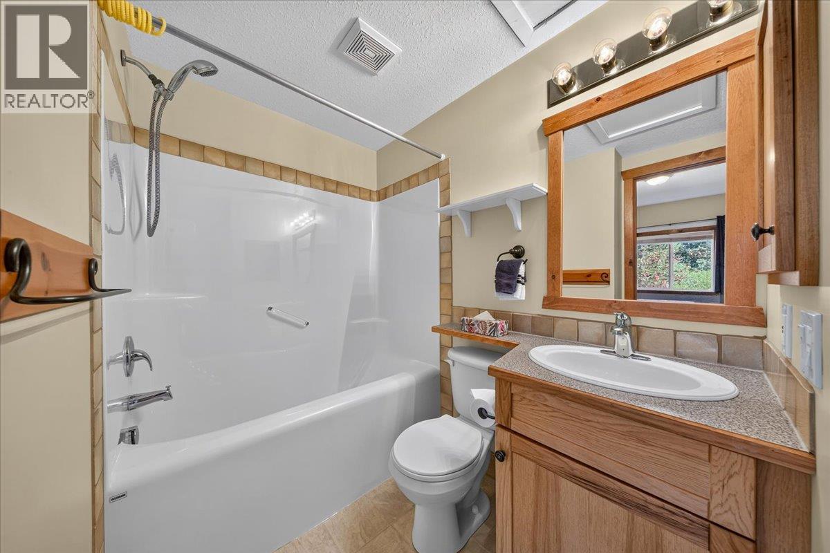 701 14a Crescent Unit# 214 Property Photo 17