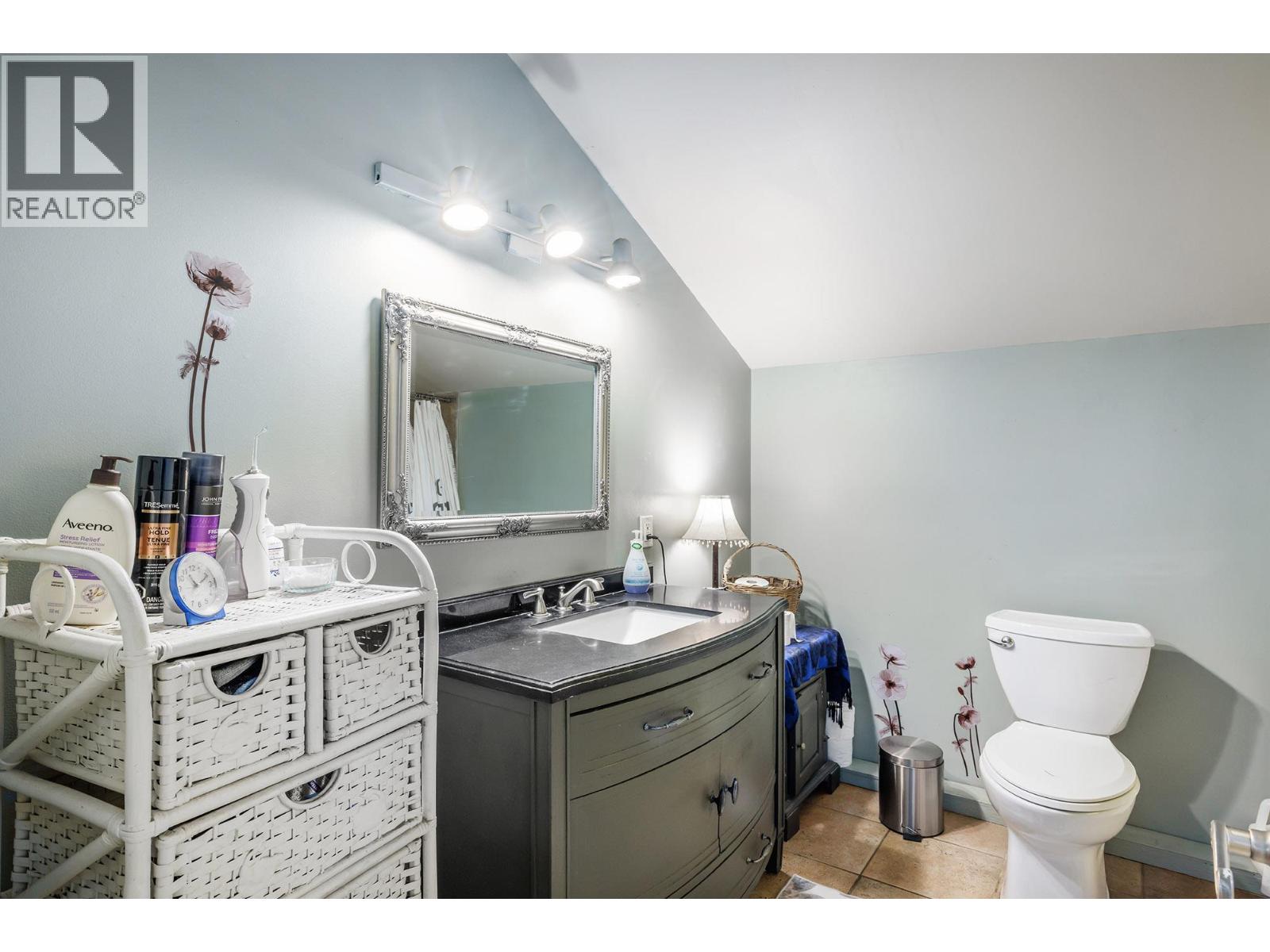 6350 33 Highway Unit# 22 Property Photo 11