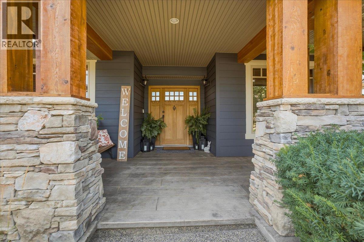 2009 Apex Court Property Photo 6
