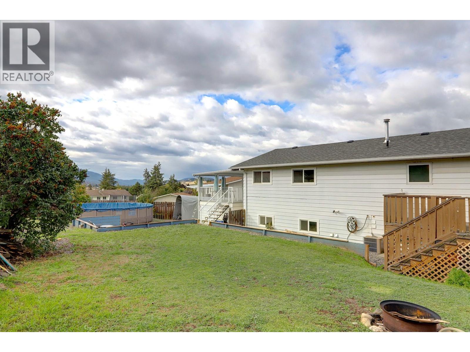 5723 Richards Crescent Property Photo 64