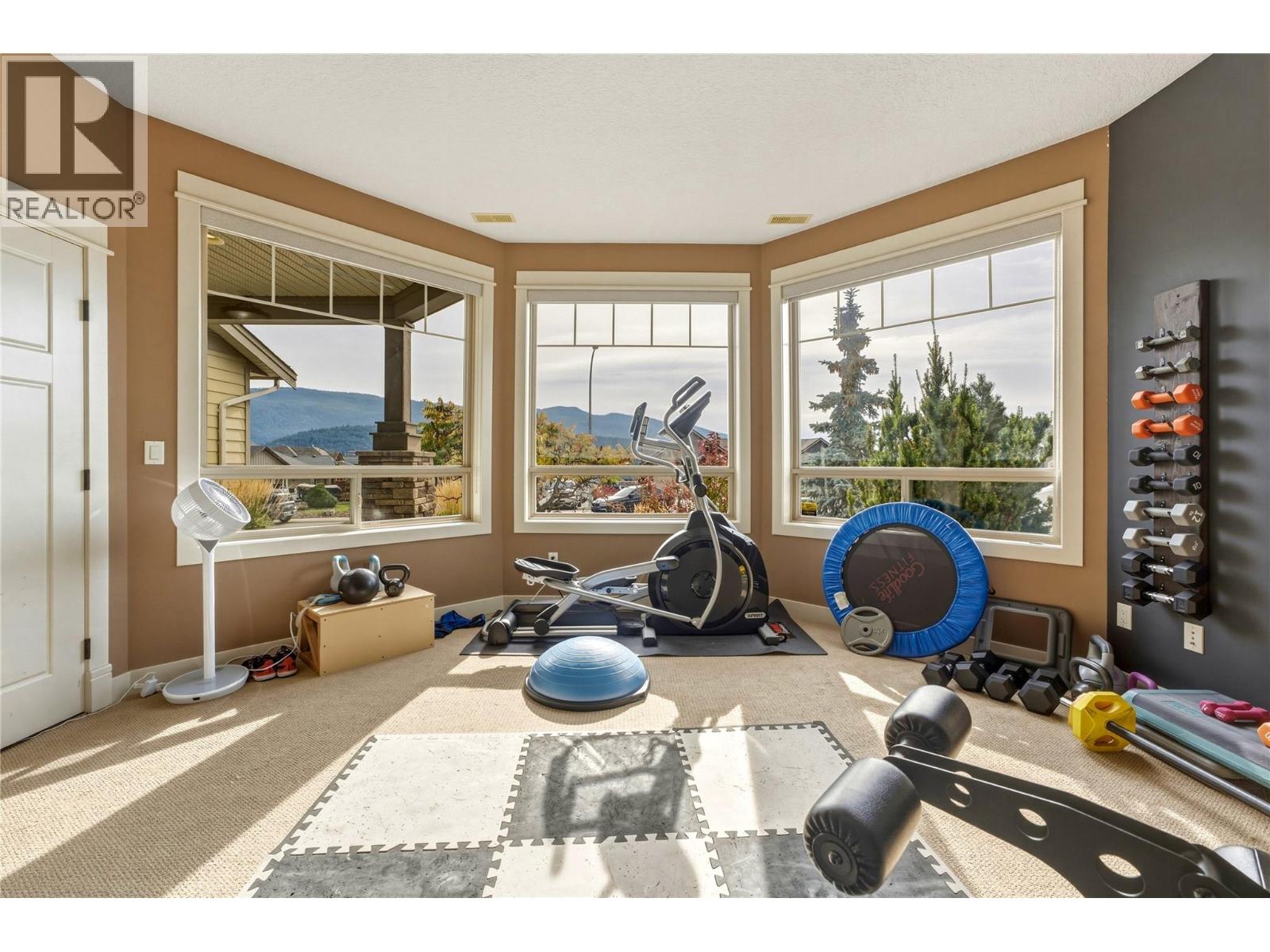 547 Mt. Tanner Place Property Photo 36
