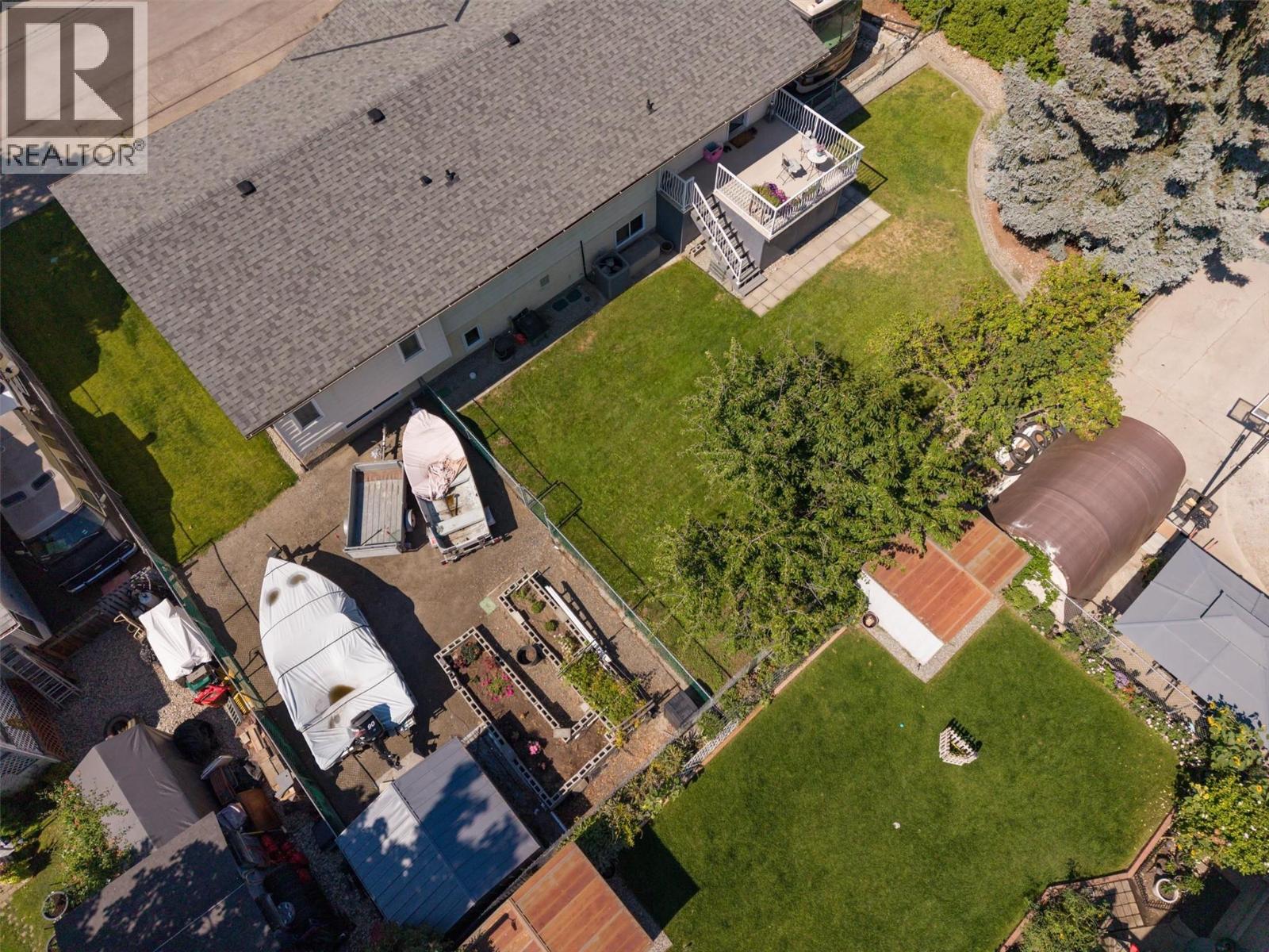 450 Holbrook Road W Property Photo 42