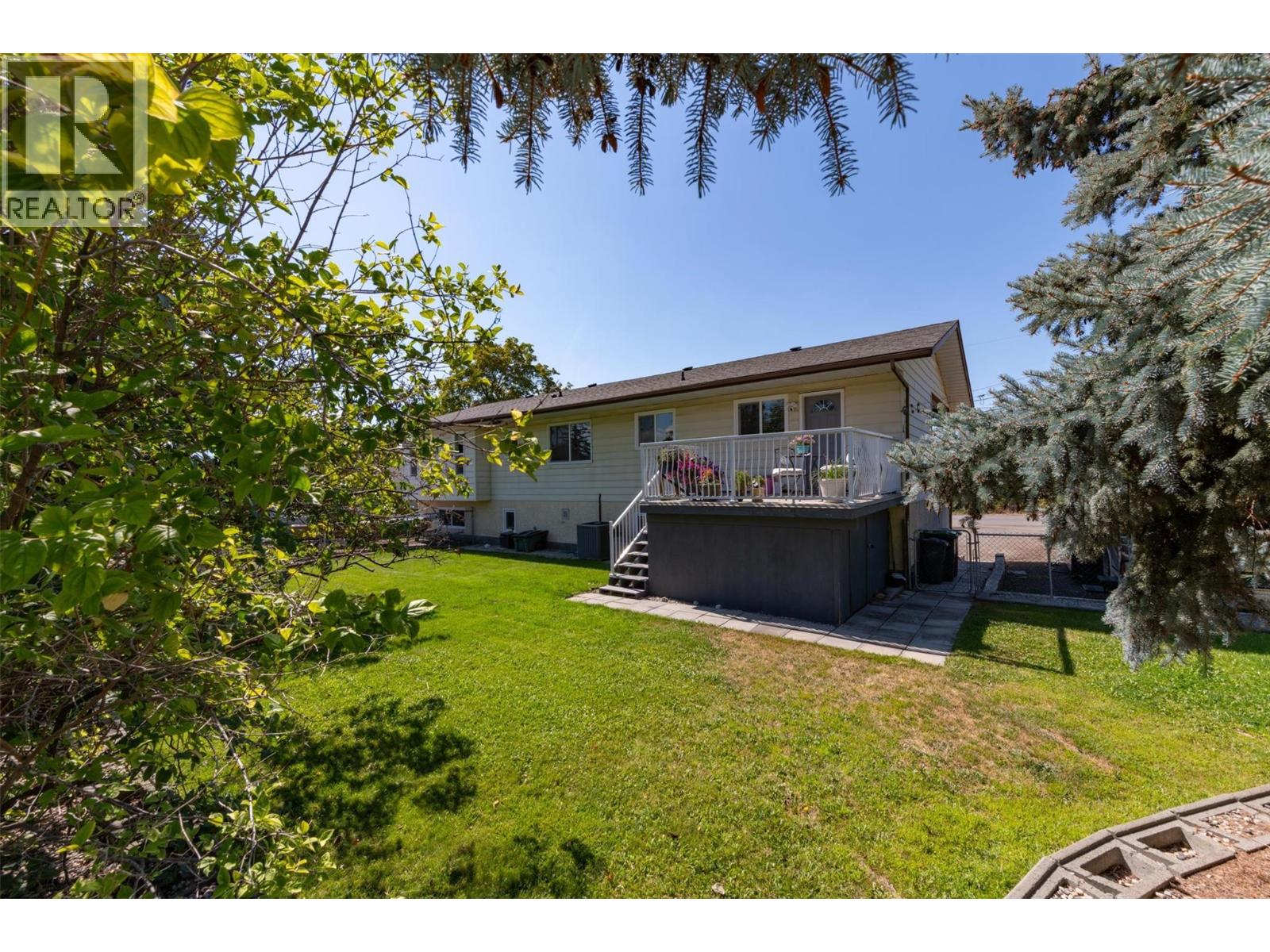 450 Holbrook Road W Property Photo 45
