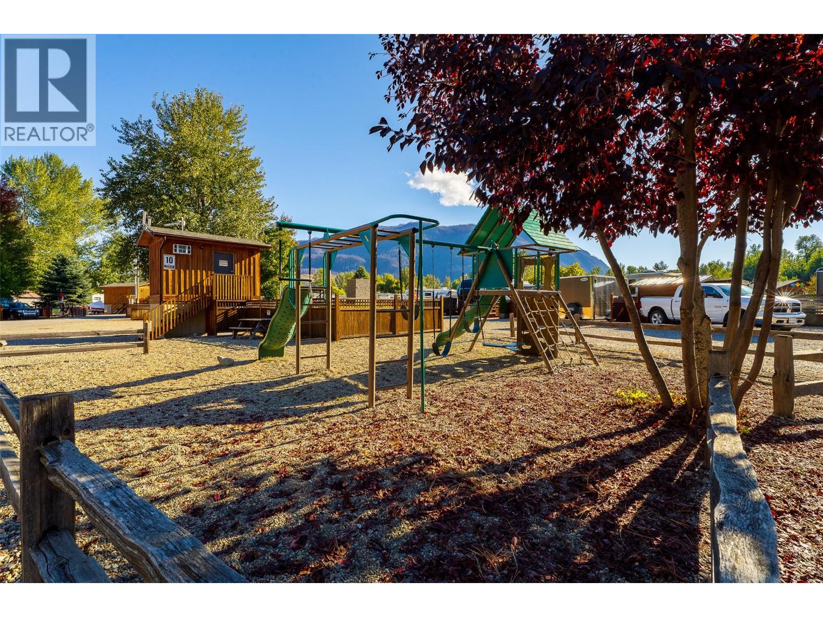 46 Cottonwood Drive N Property Photo 36