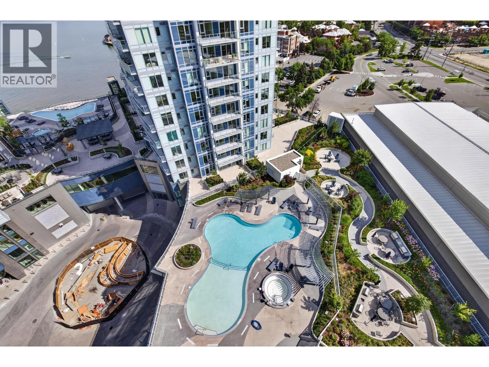 3699 Capozzi Road Unit# Ph6 Property Photo 23