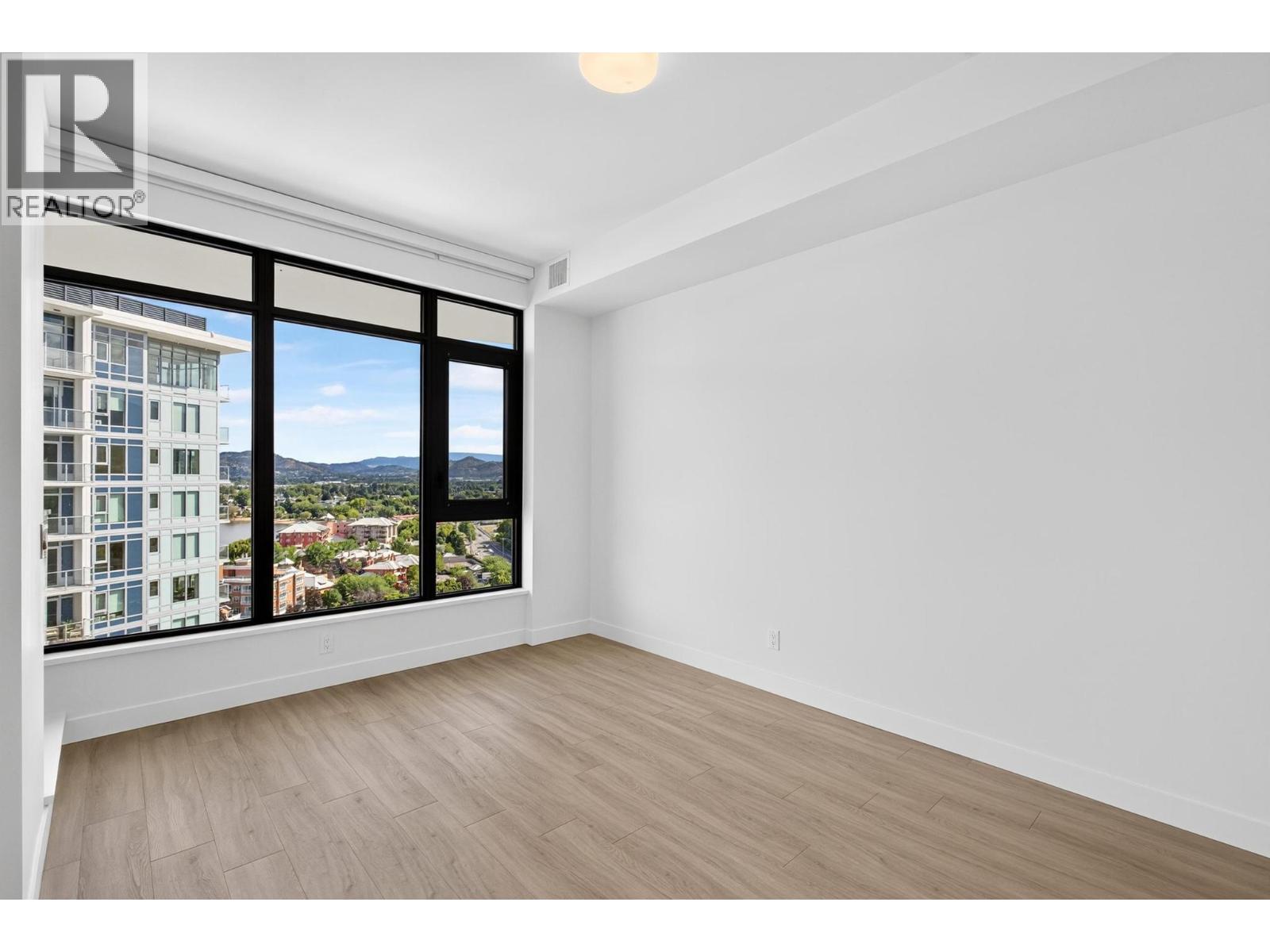 3699 Capozzi Road Unit# Ph6 Property Photo 25