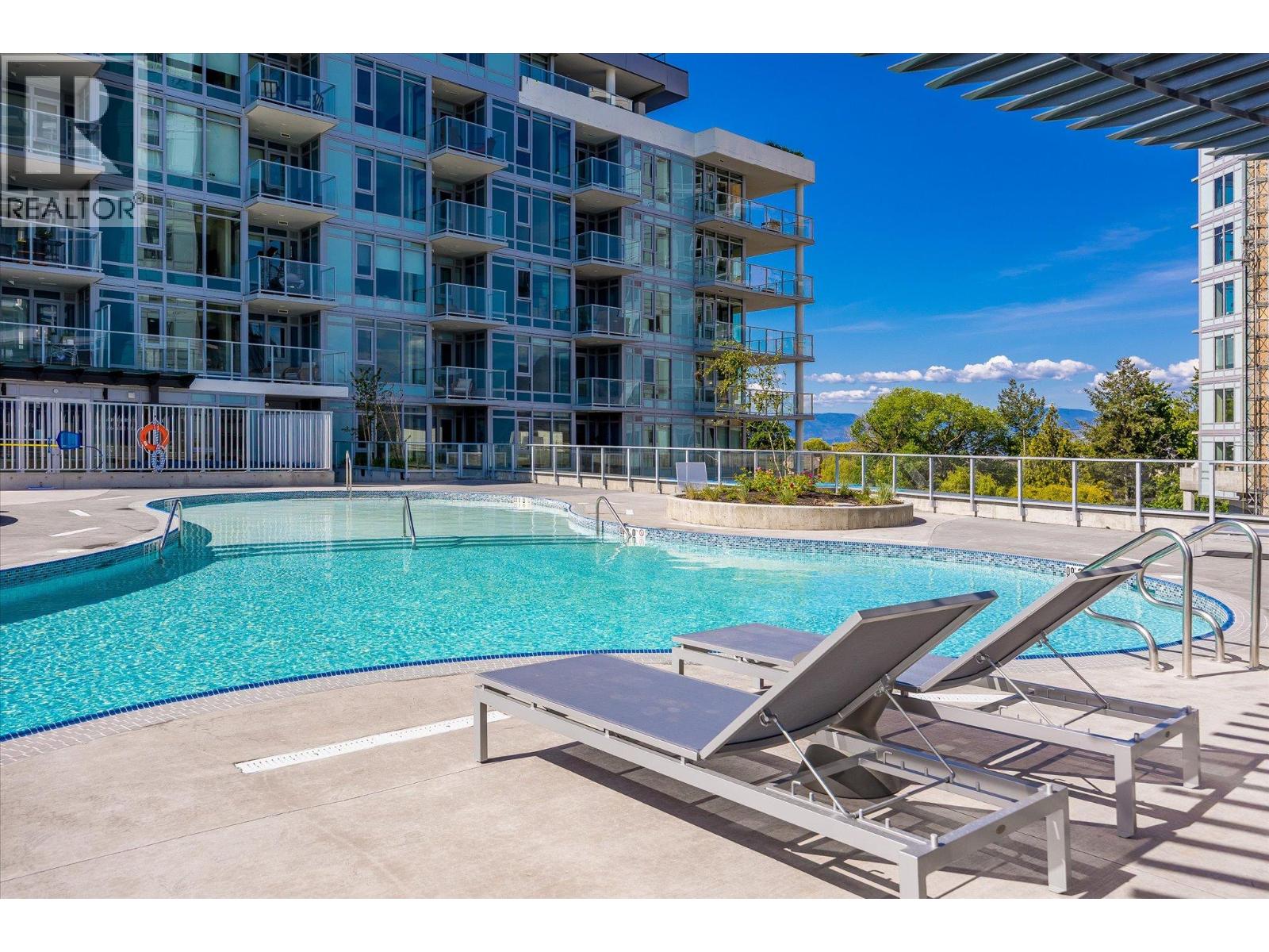 3699 Capozzi Road Unit# Ph6 Property Photo 34