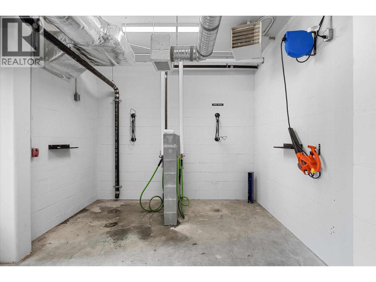 3699 Capozzi Road Unit# Ph6 Property Photo 43