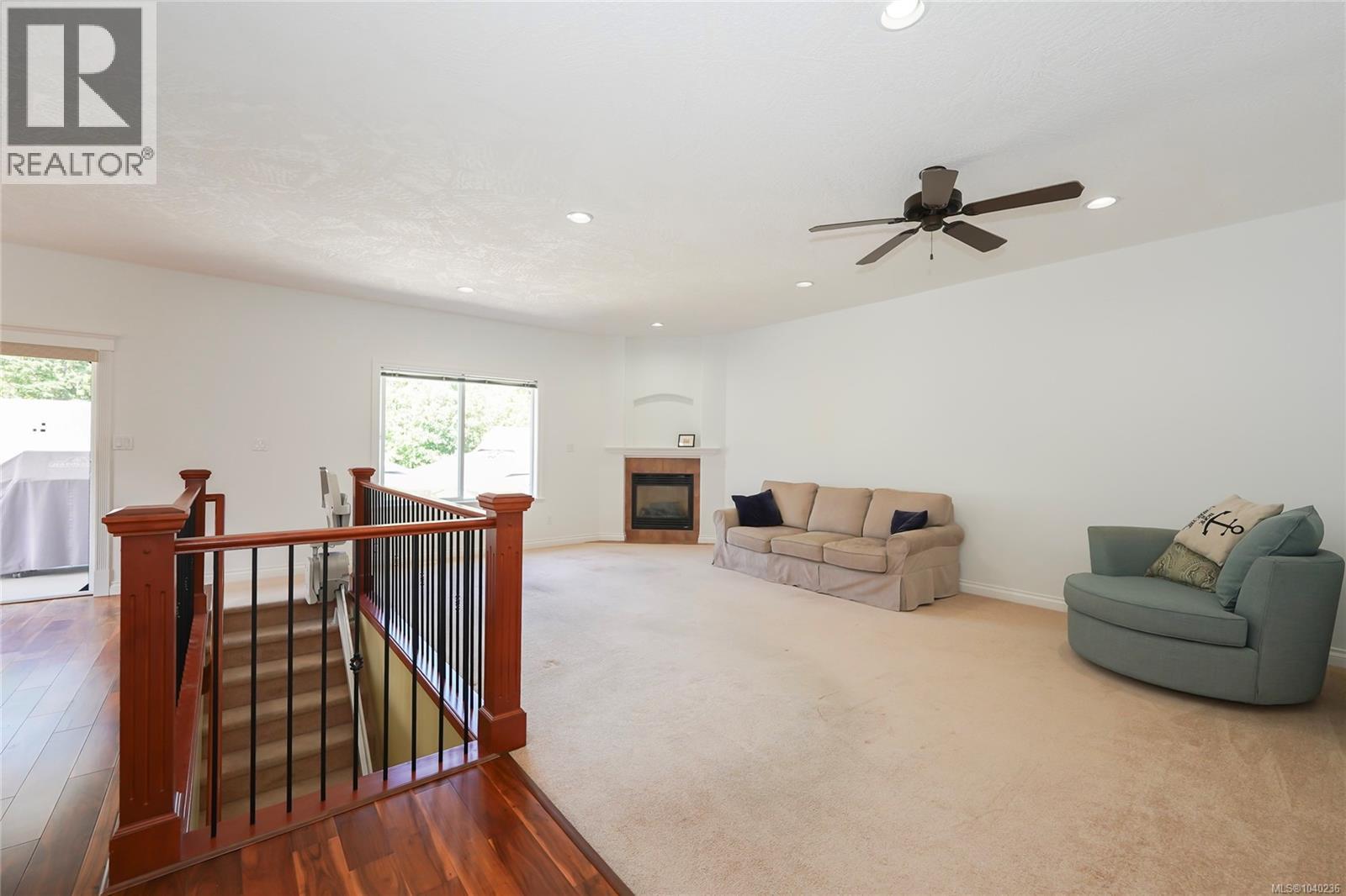 54 1150 Walkem Rd Property Photo 6