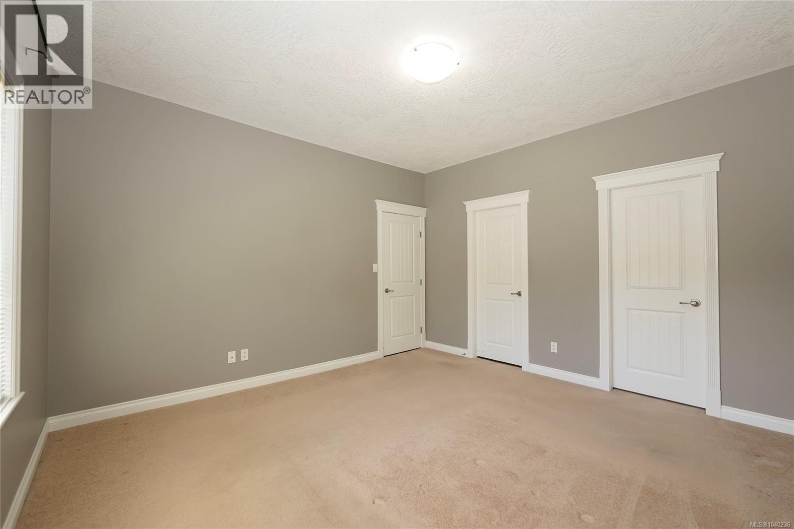 54 1150 Walkem Rd Property Photo 17