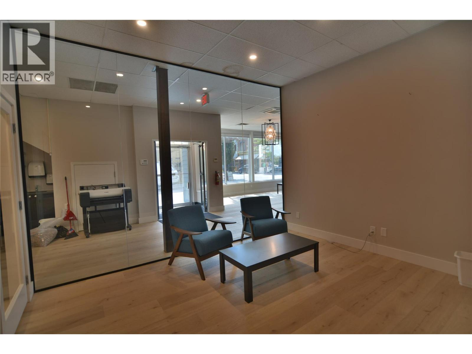 52 Front Street Property Photo 11