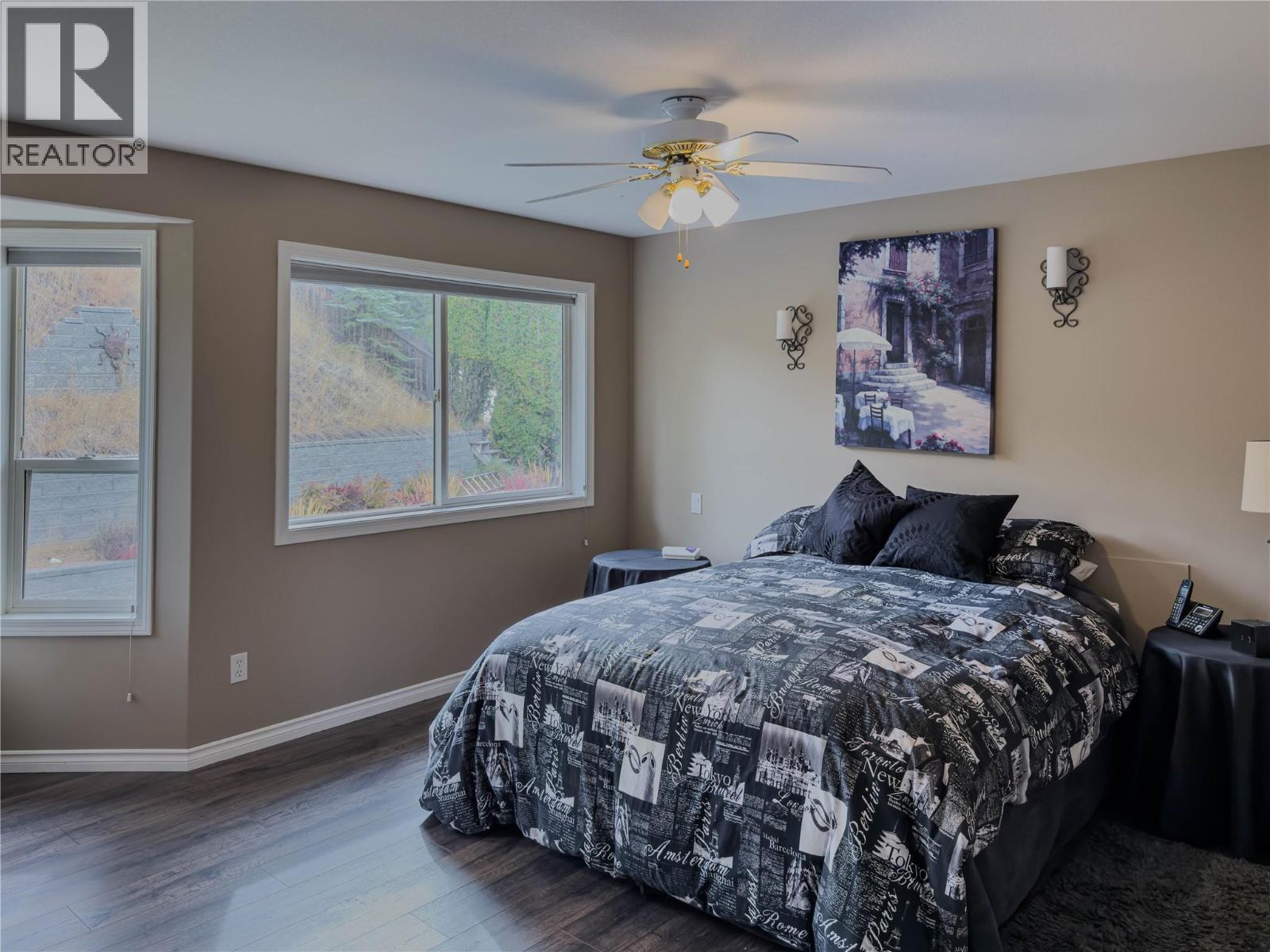 101 Coppertree Court Property Photo 18
