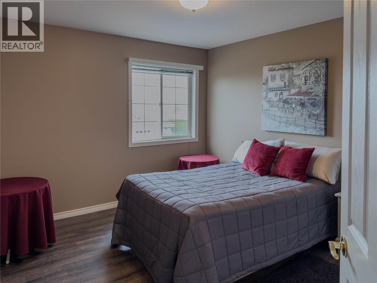 101 Coppertree Court Property Photo 24
