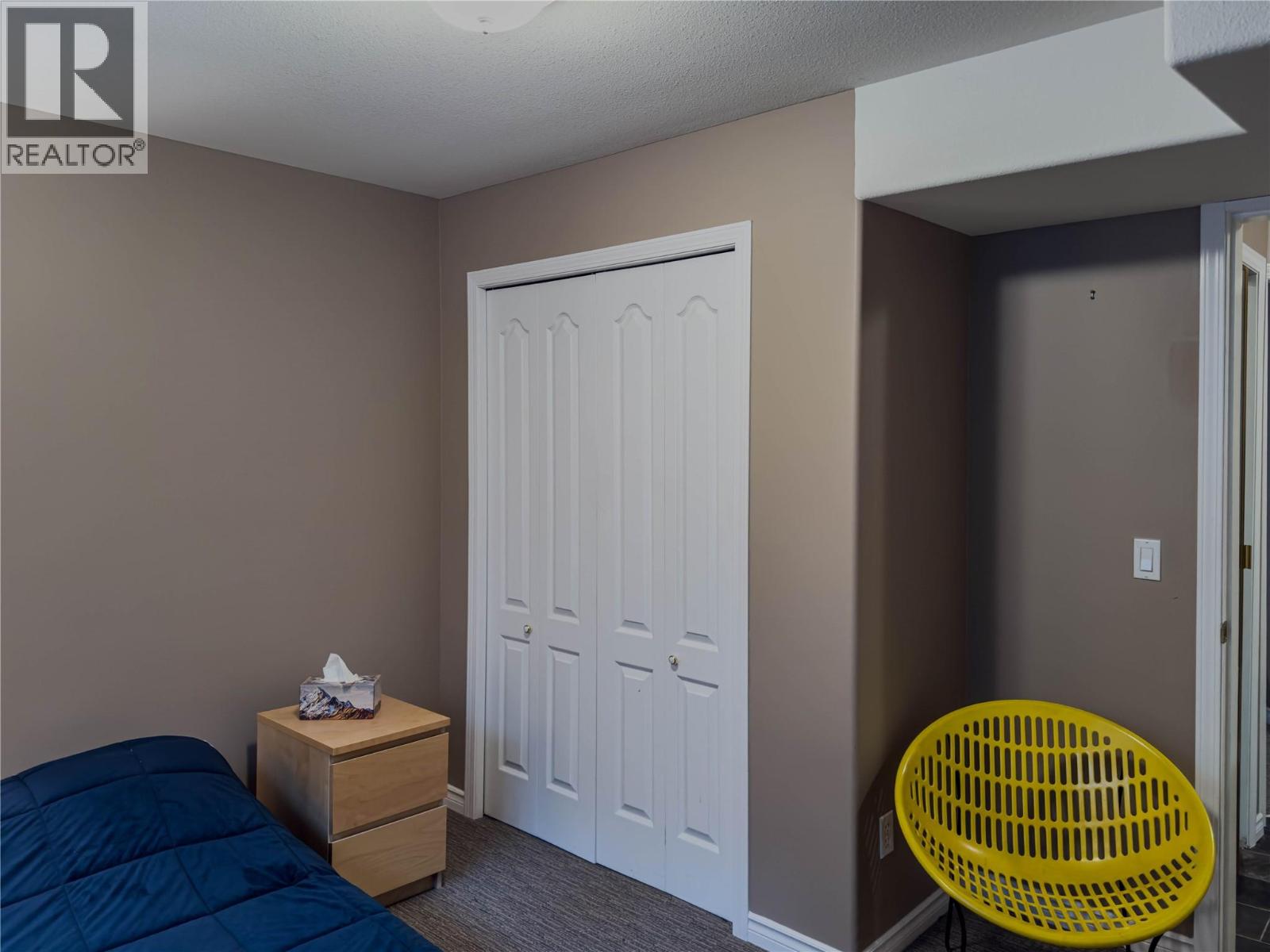 101 Coppertree Court Property Photo 32