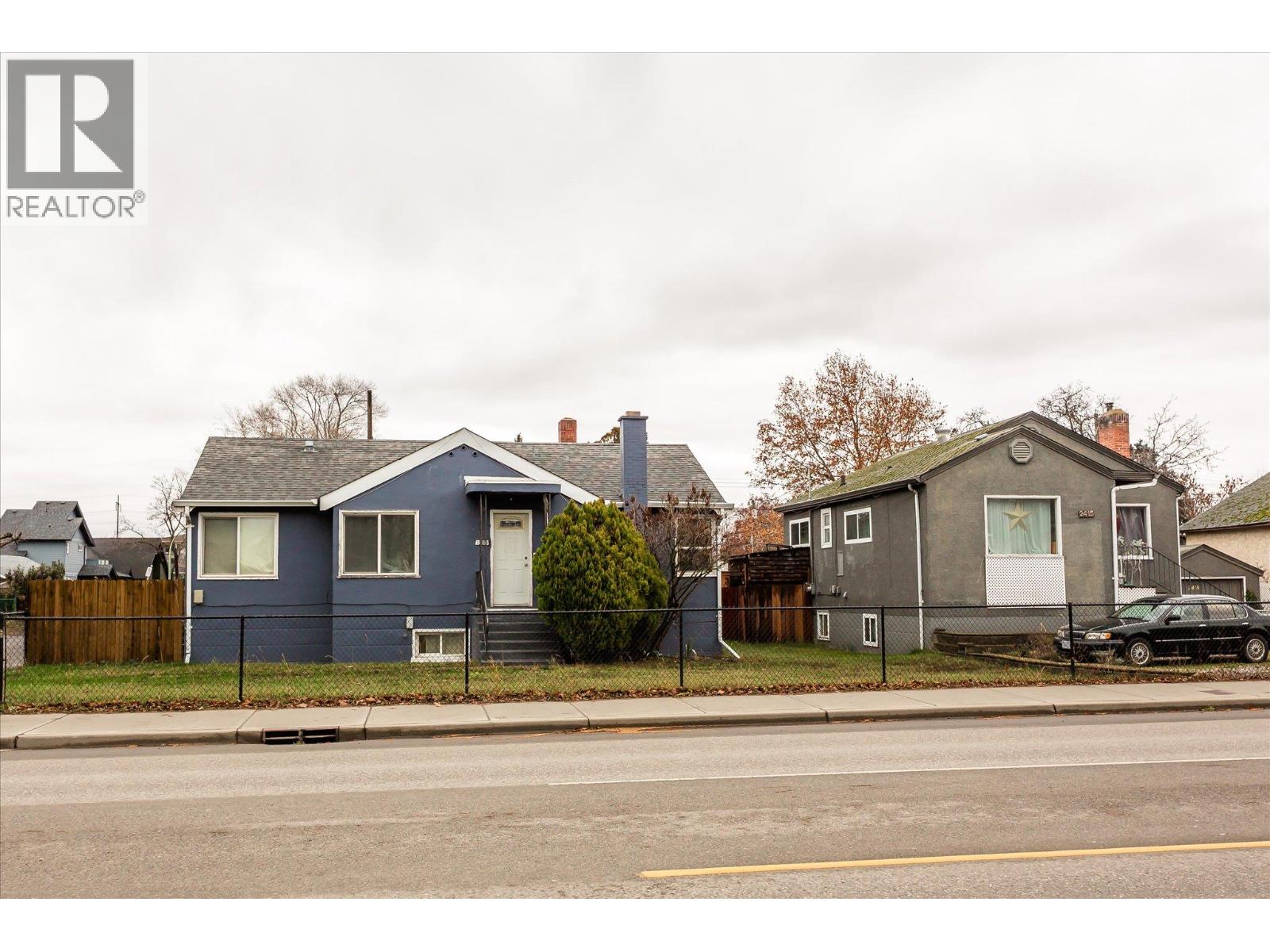 2405 Pandosy Street Property Photo 18